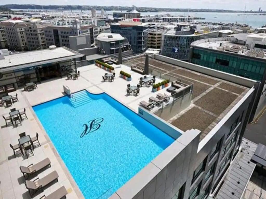 Lovely Bright Apartment With Balcony Pool And Gym Auckland Zewnętrze zdjęcie